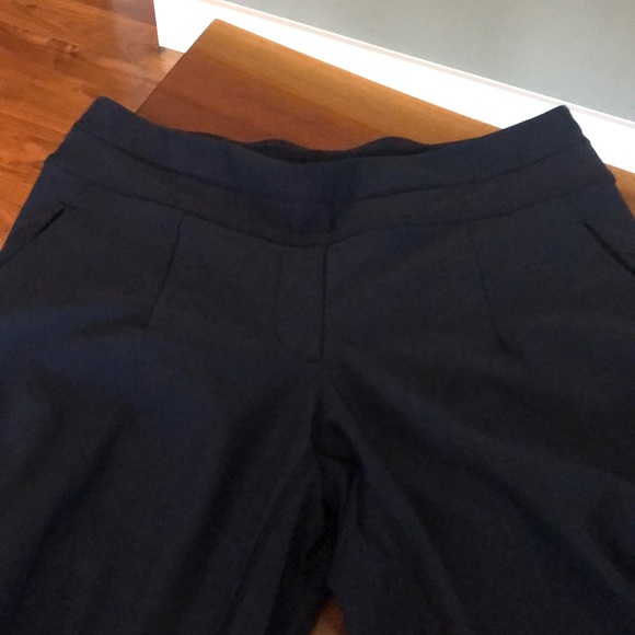 Lululemon pants - Picture 2 of 4